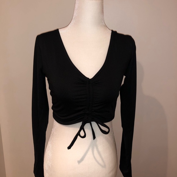 Black crop top - Picture 7 of 8